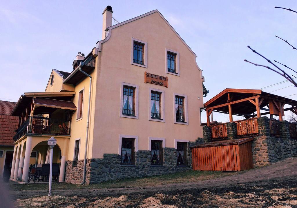 Cserhatvoelgy Panzio Alsotold Exterior photo
